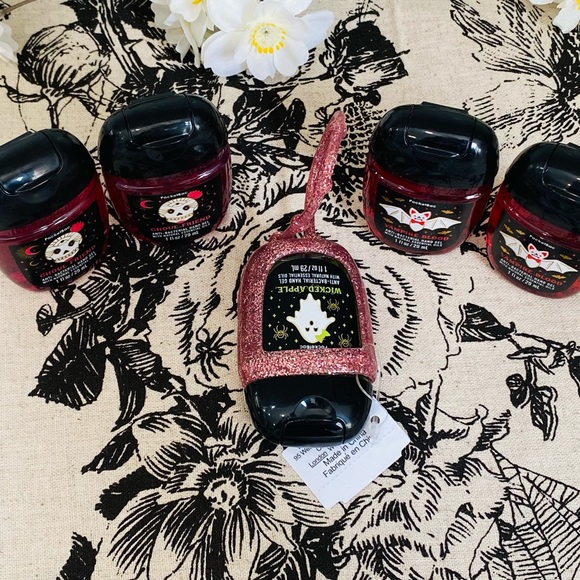 NEW Bath & Body Works Halloween Pocketbac Sanitizers Set of 5 & Rose Gold Holder - Picture 5 of 5